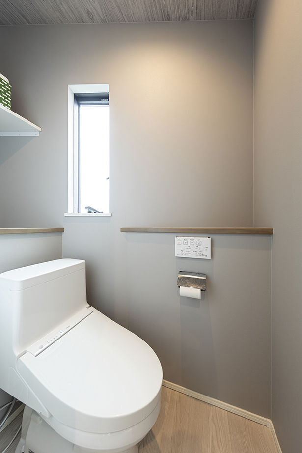 木下工務店 【3200万円／狭小／3階建て／吹抜／間取図有】限られた敷地でもゆとりの佇まい。明るさと開放感の室内の建築実例画像16