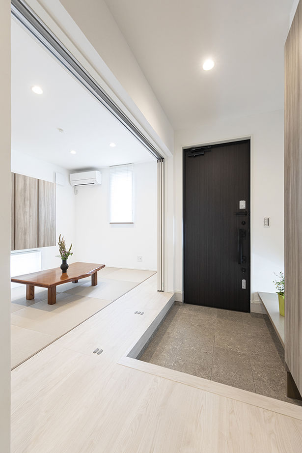 木下工務店 【3200万円／狭小／3階建て／吹抜／間取図有】限られた敷地でもゆとりの佇まい。明るさと開放感の室内の建築実例画像18