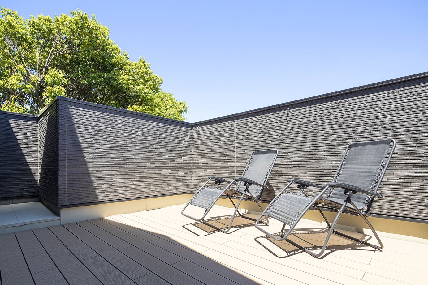 木下工務店 【3000万円～3499万円／2階リビング／ビルトインガレージ】光と風のバルコニーからLDKへ続く心地よさの建築実例画像10