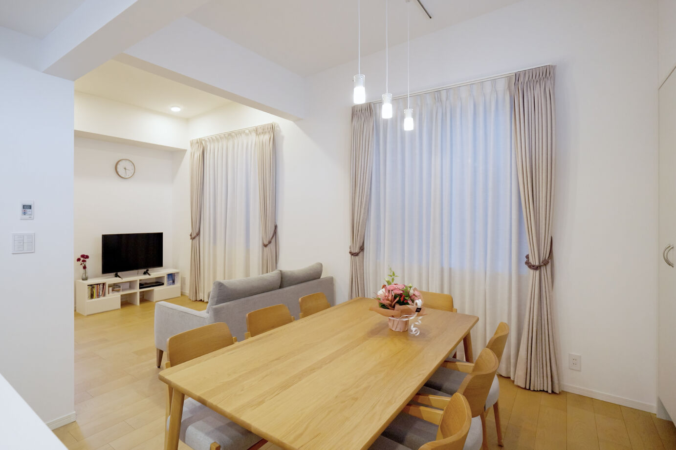 木下工務店 【吹抜/3階建て】機能と間取り、家族にとっての暮らしやすさを追求したナチュラルモダンな住まいの建築実例画像8