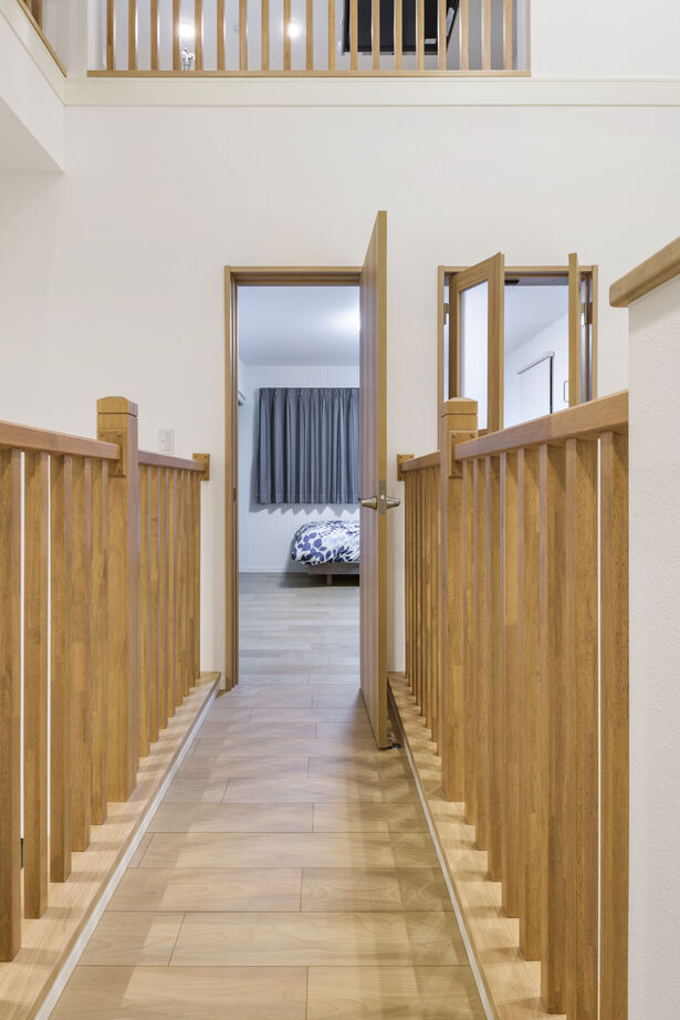 木下工務店 【吹抜/3階建て】機能と間取り、家族にとっての暮らしやすさを追求したナチュラルモダンな住まいの建築実例画像10