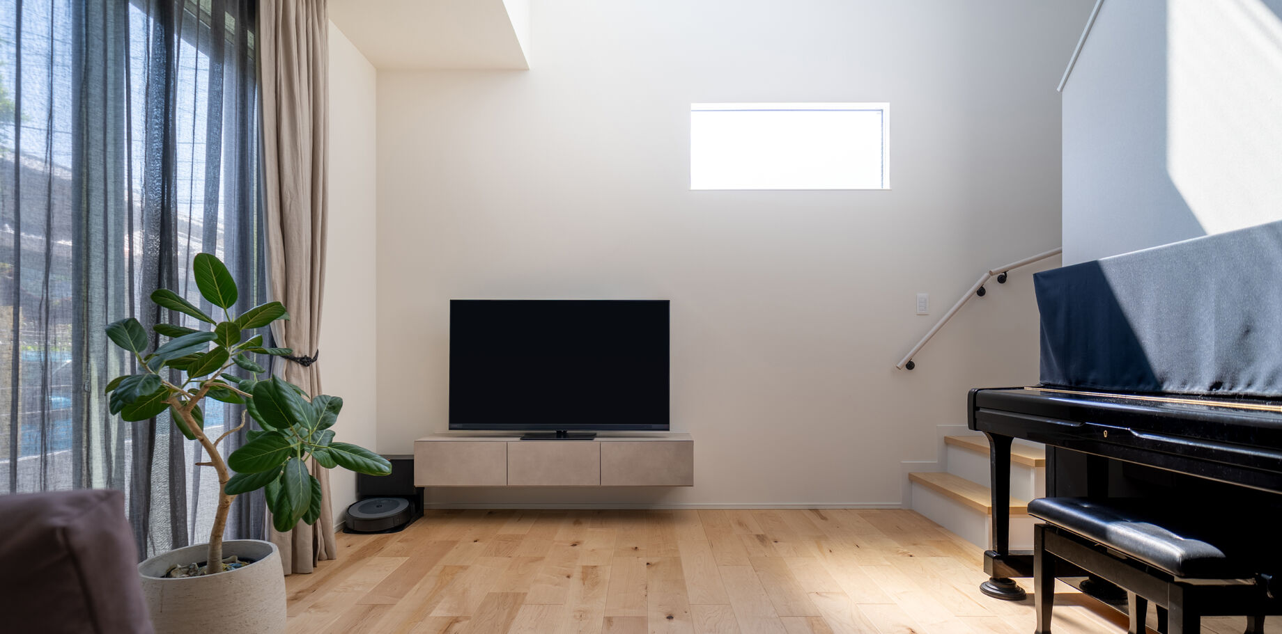 木下工務店 【2階建て/吹抜け/29坪】開放的な吹抜け空間に、四角い空を切り取る家の建築実例画像6