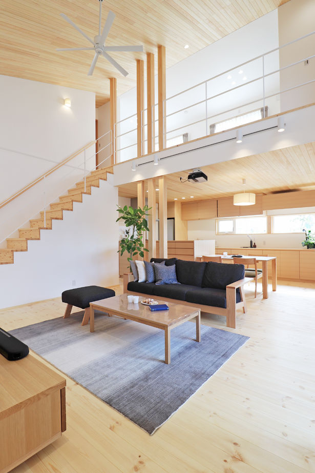 山下ホーム 【富山市/44.2坪/吹き抜け】暮らしに心地よさをもたらす家の建築実例画像2
