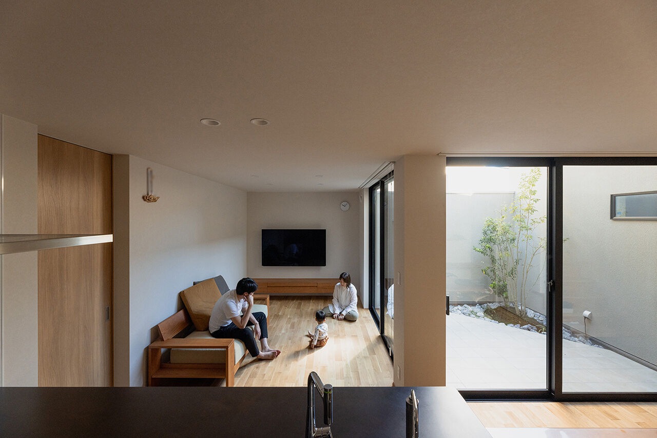 山下ホーム 【富山市/29.2坪/2000万円台】プライベートな中庭テラスで家族の絆が深まる家の建築実例画像2