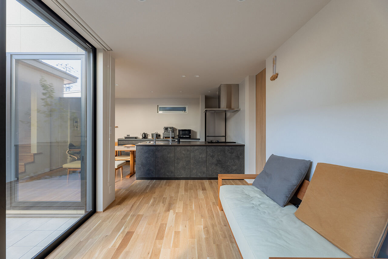 山下ホーム 【富山市/29.2坪/2000万円台】プライベートな中庭テラスで家族の絆が深まる家の建築実例画像4