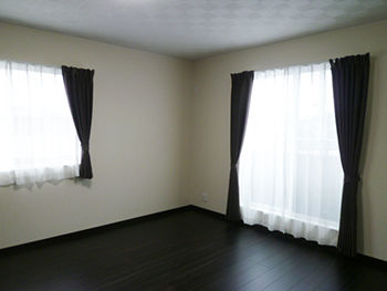 ファースト設計 【富山市×4LDK】広い室内をペットが元気に走り回る！全館空調で年中心地よい住まいの建築実例画像5