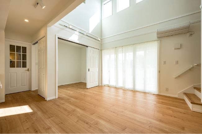 カシワ建設 【輸入住宅】憧れていたアメリカンな外観。理想の住まいを形にしたこだわりの2階建ての建築実例画像6