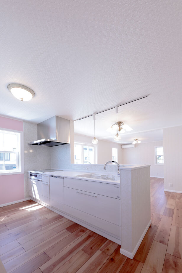 カシワ建設 【輸入住宅】大好きなテーマパークの要素を盛り込んだアメリカンな家の建築実例画像2