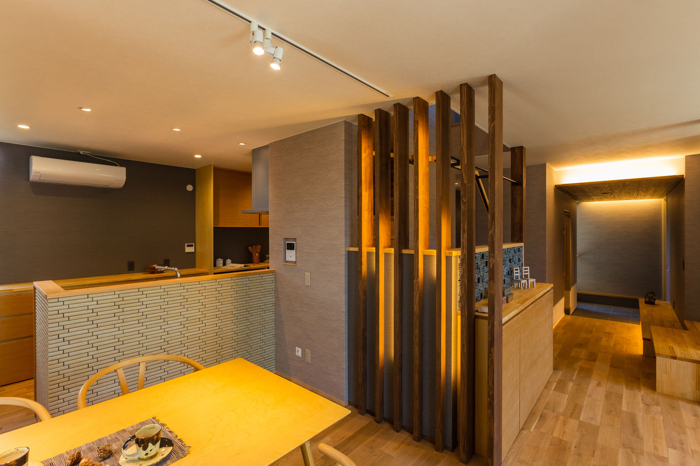 日建ホーム（我孫子・柏・松戸・流山） 【3000万円台|40坪台|間取り】リゾートを思わせる空中テラスや、庭園を楽しむ小上がりなど毎日を楽しめる家の建築実例画像3