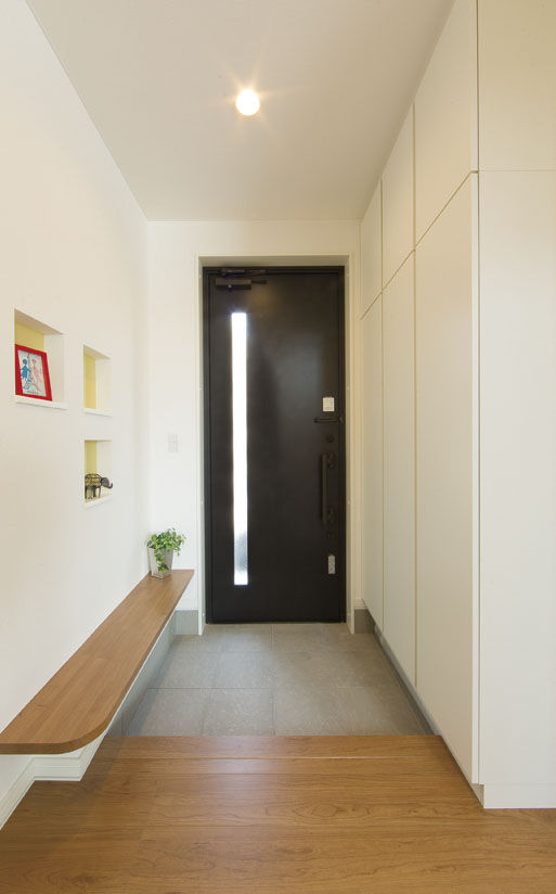 マルトモホーム 【スキップフロア/4人家族/3LDK+フリースペース】グランドストレージも大活用　子育て目線で住み心地上々！の建築実例画像3