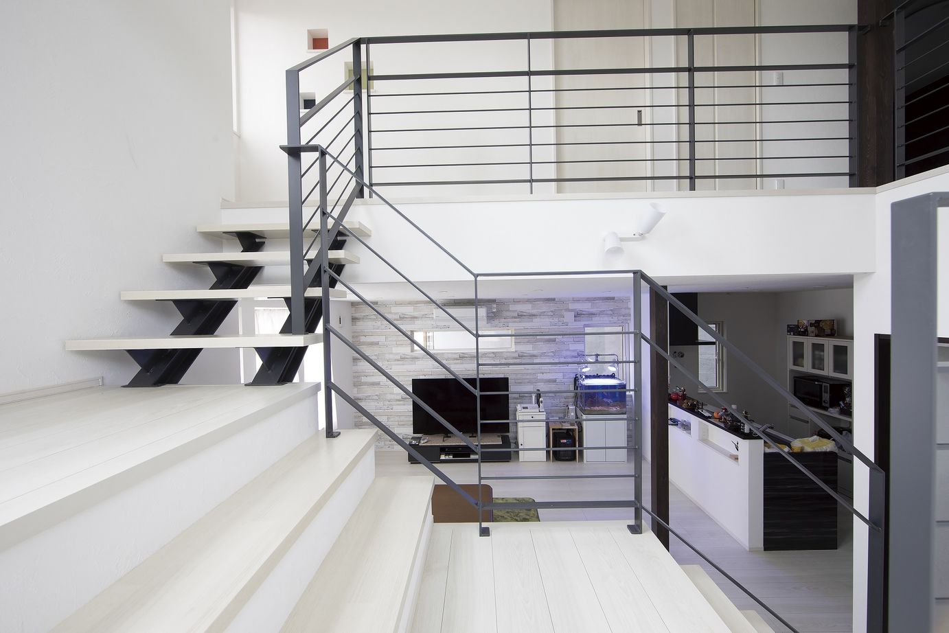 マルトモホーム 【3LDK+プレイルーム/35坪/スキップフロア】子どもたちにビックサプライズ！夫婦で密かに進めた家づくりの建築実例画像5