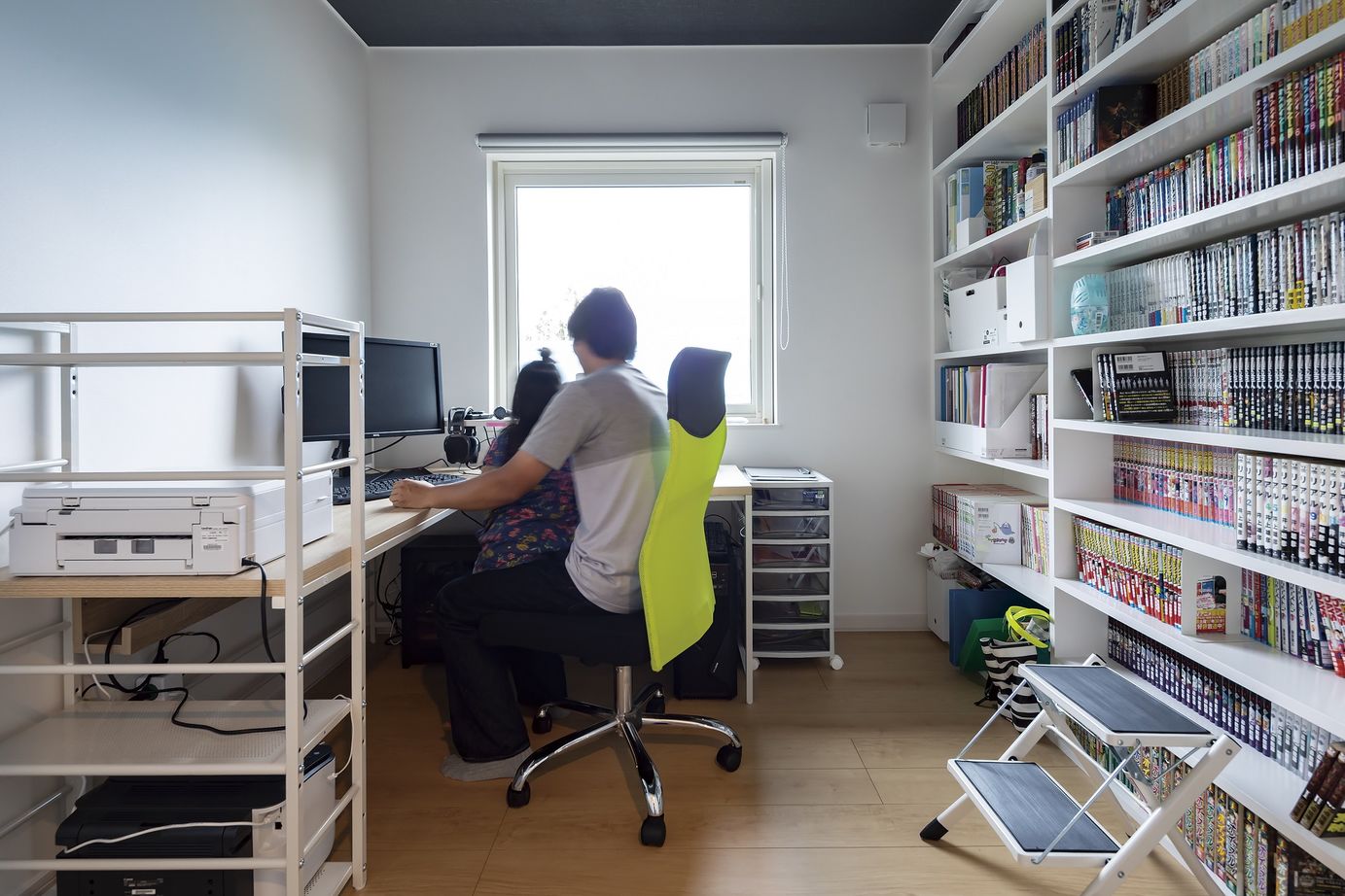 マルトモホーム 【夫婦＋子ども2人/5LDK+プレイルーム】大きな吹き抜けとロフトの4層空間が魅力的、楽しいスキップフロア！の建築実例画像8