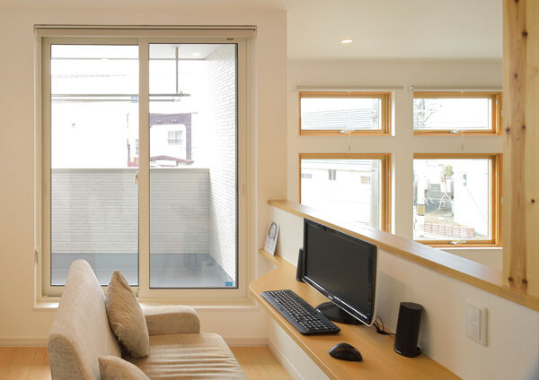 マルトモホーム 【ビルドインガレージ】好きなことを、好きなだけ。アウトドアとくつろぎが共存。立体的な暮らしの建築実例画像6