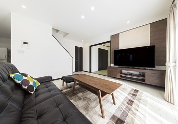 アルルホームズ 【2000万円～】おうち時間が楽しくなるシアタールーム！全館空調と太陽光発電で、家中どこでも快適に。の建築実例画像8