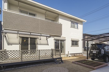 アルルホームズ 【2000万円～】おうち時間が楽しくなるシアタールーム！全館空調と太陽光発電で、家中どこでも快適に。の建築実例画像9