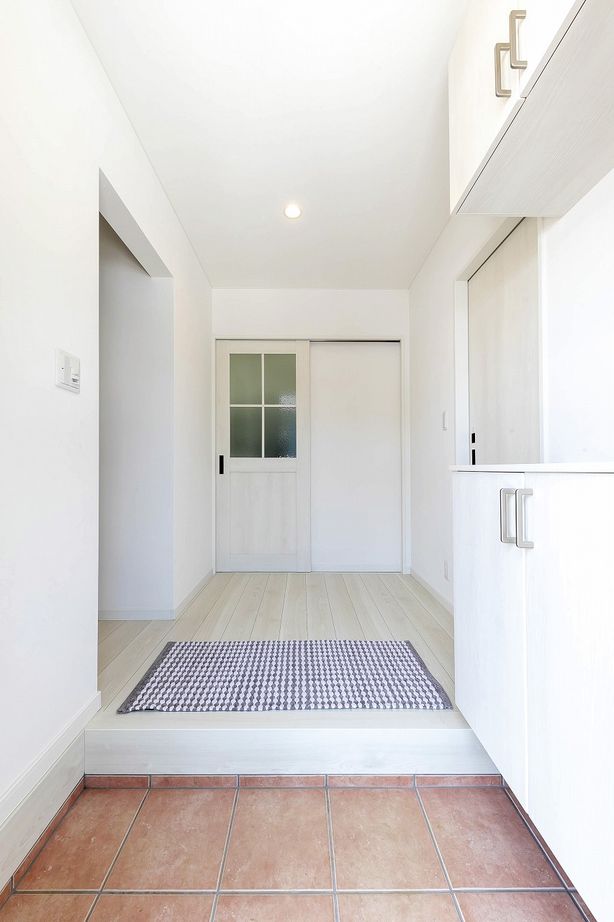 アルルホームズ 【1,500万円～2,000万円】家族と愛犬とのびのび過ごす大空間を実現 爽やかなフレンチカントリーの平屋の建築実例画像9