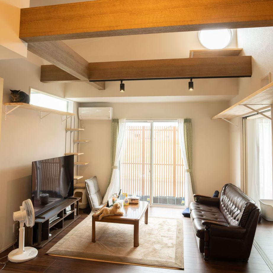 アルルホームズ 【2000～2500万円】犬と猫と一緒に暮らす ペットファーストの平屋の建築実例画像3