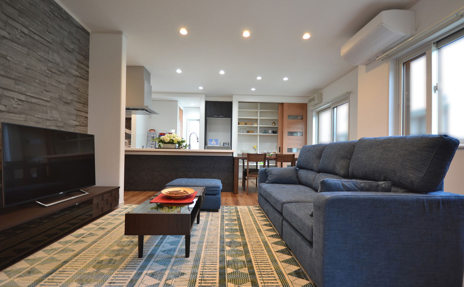 カスタムエージェント 使い方は無限大！空間を緩やかに繋げたプラスアルファの部屋がある、遊び心満載の家の建築実例画像6