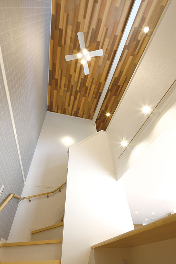 パシフィック・ホーム&リノベーション/岡田建設 【豊川市/吹き抜け/収納充実】しまうだけじゃない、使える収納で暮らしを楽しむ家の建築実例画像3