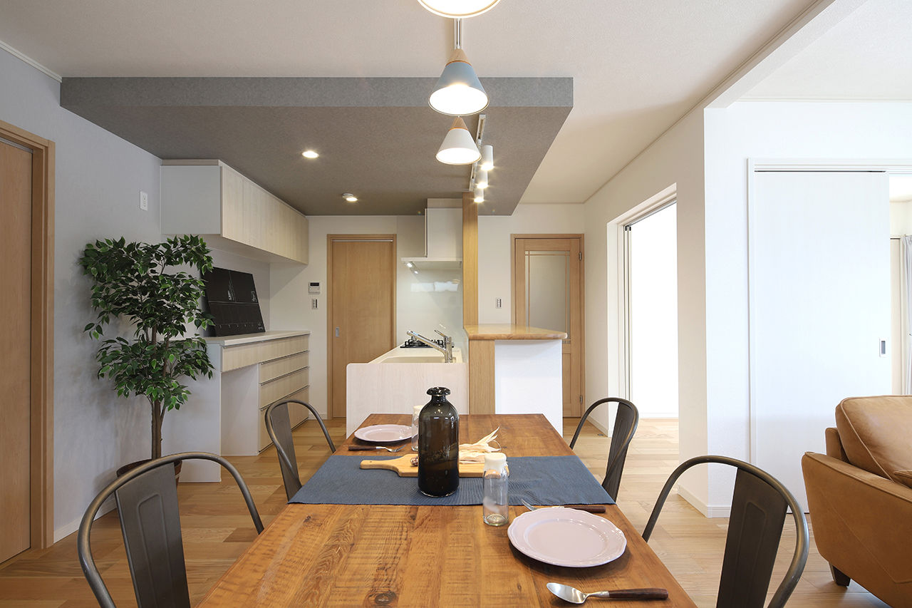 パシフィック・ホーム&リノベーション/岡田建設 【3000万円以下/40坪以下/子ども２人】家事も子育ても楽しく、ゆとりをもって。家族の未来を育む住まいの建築実例画像2