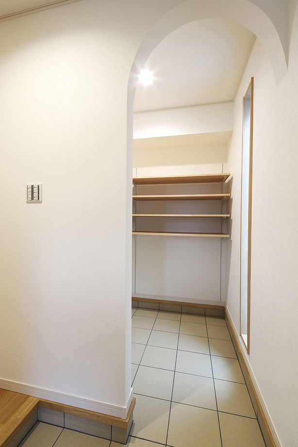 パシフィック・ホーム&リノベーション/岡田建設 【3000万円以下/40坪以下/子ども２人】家事も子育ても楽しく、ゆとりをもって。家族の未来を育む住まいの建築実例画像6