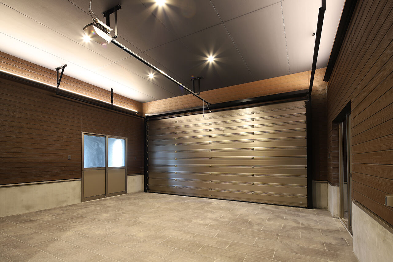 パシフィック・ホーム&リノベーション/岡田建設 【4000万円/70坪以下】3台分インナーガレージ付の事務所＆住居/2階大型リビング空間（間取り図有）の建築実例画像5