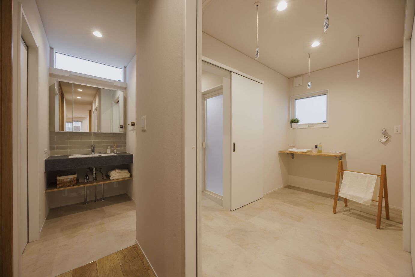 Chell Living 【鯖江市/4LDK/38坪】開放感あふれるLDKの家の建築実例画像3