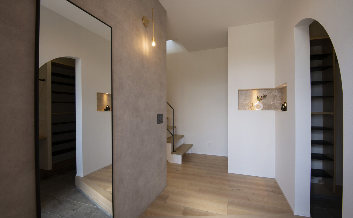 シバ・サンホーム 【北葛城郡｜2000万円｜ホテルライク】家族の笑顔と未来を明るく照らす、意匠を凝らした照明の数々の建築実例画像11