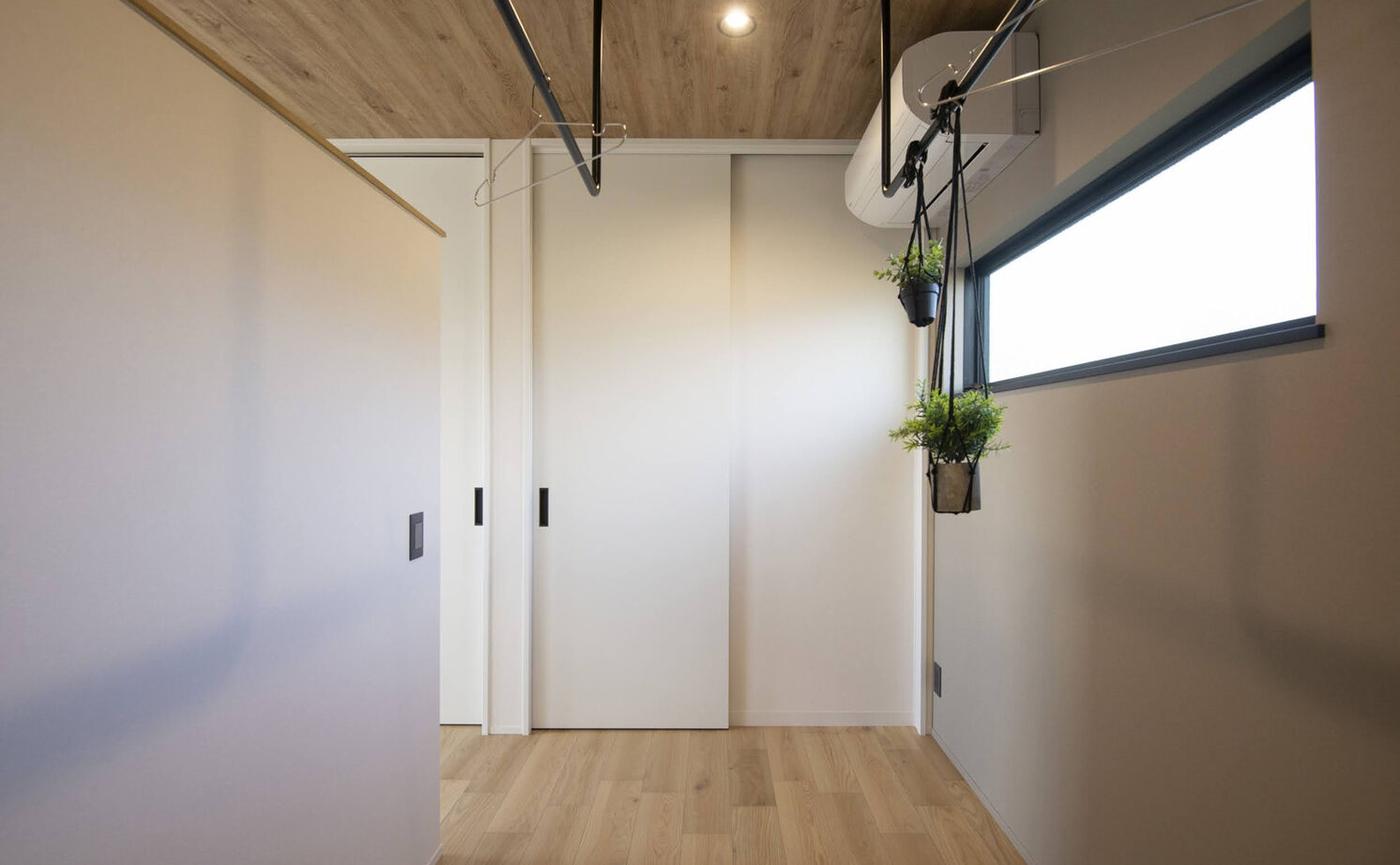 シバ・サンホーム 【北葛城郡｜2000万円｜ホテルライク】家族の笑顔と未来を明るく照らす、意匠を凝らした照明の数々の建築実例画像15