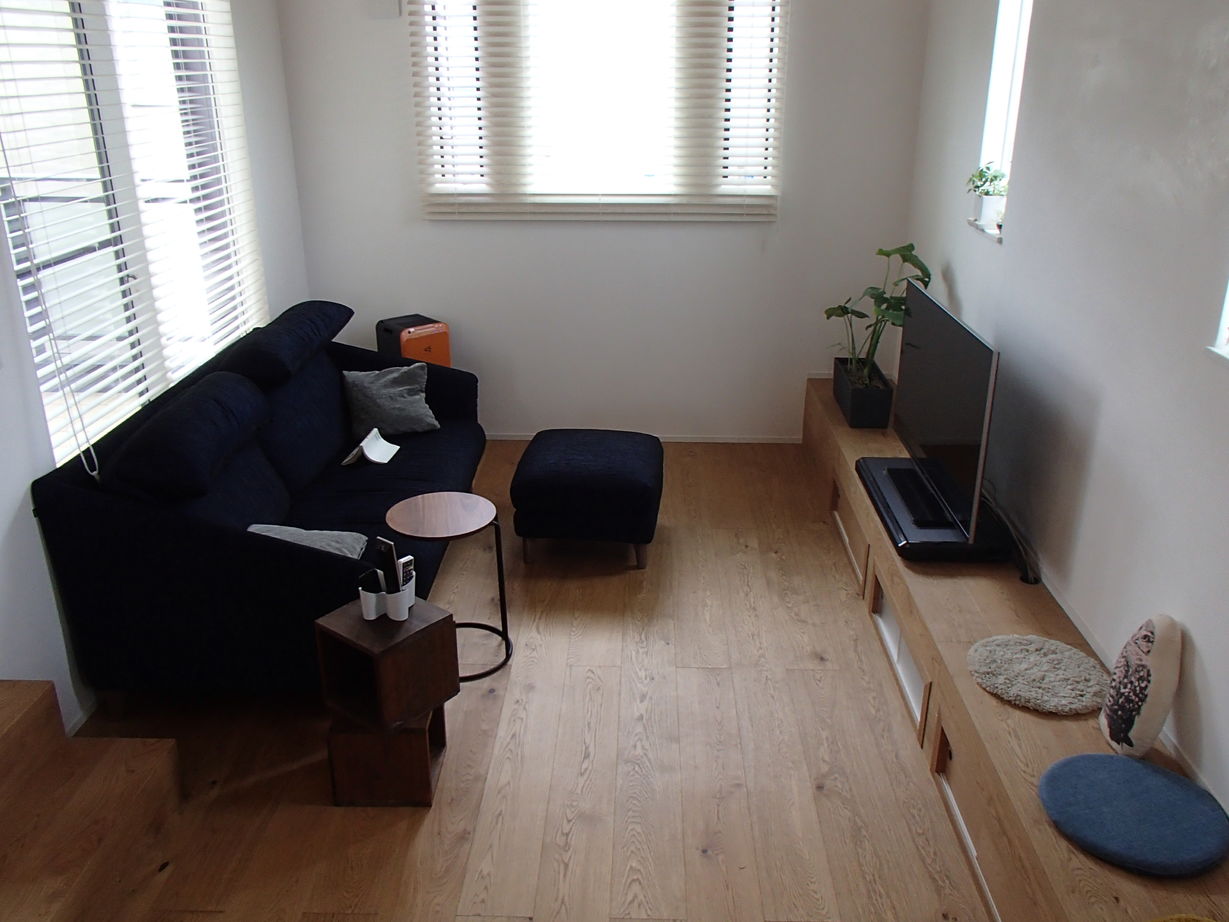 匠技建 【2000万円台/40坪台/2階リビング/間取り図】リビング階段を中心に趣味部屋と繋がるビルトインガレージの家の建築実例画像8