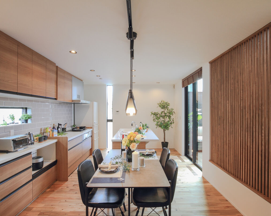 匠技建 【国分寺市/2000万円台/30坪台/全館空調/間取り図】吹き抜けリビングとプライベートなウッドデッキを繋ぐ家の建築実例画像3