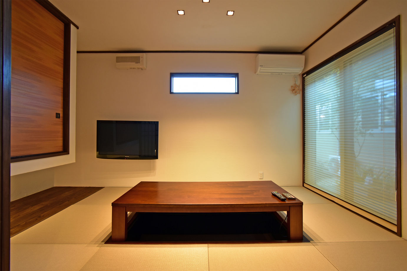 丸和建設 【日置市 平屋】59.74坪（197.50m2）　大空間ＬＤＫとガレージがある、和モダンな家の建築実例画像8