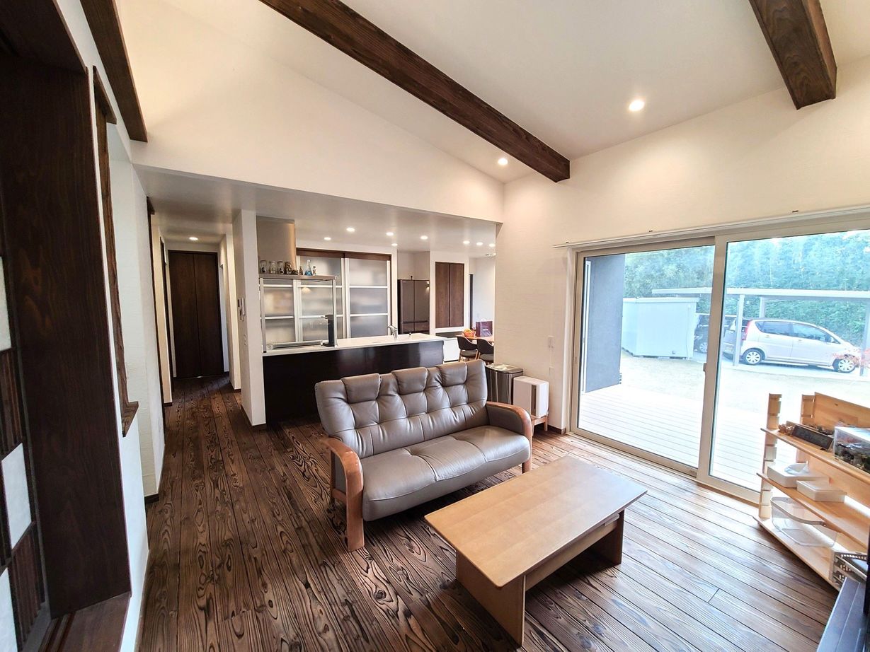 丸和建設の建築実例画像