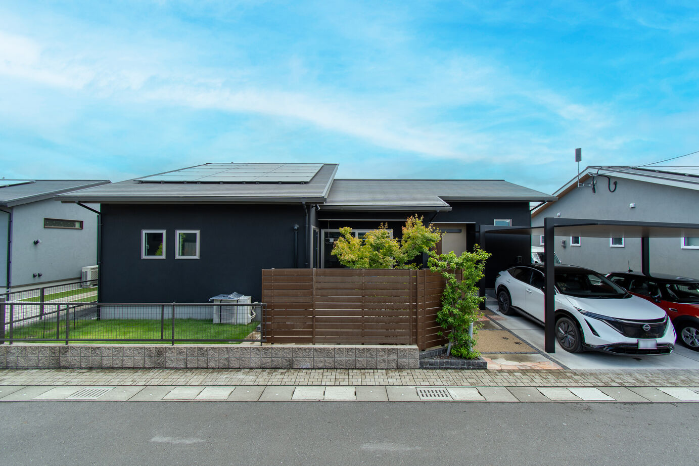 丸和建設の建築実例画像