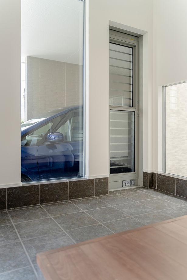 サブライムホーム（SUBLIME HOME） 【本体価格1400万円/間取図あり】インナーガレージのある４LDK。明るく開放的な2階リビングが心地よいの建築実例画像10