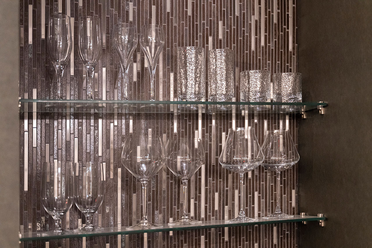 サブライムホーム（SUBLIME HOME） 【2000万円台/間取図あり】憧れの車をリビングから眺める。やりたいことを詰め込んだガレージハウスの建築実例画像5