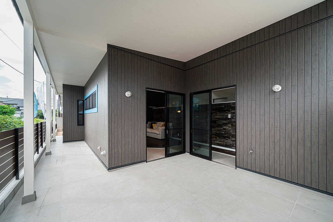 サブライムホーム（SUBLIME HOME） 【1000万円台/間取図あり】自然に溶け込むカリフォルニアスタイル。伸びやかな大屋根の平屋の建築実例画像5