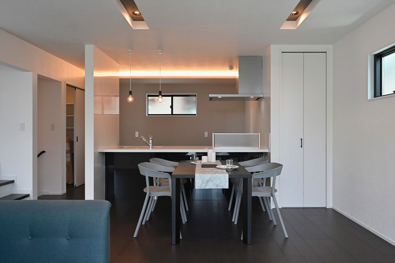 サブライムホーム（SUBLIME HOME） 【本体価格2857万円/間取図あり】ホテルライクなビルトインガレージのある3階建て。狭小地でも開放的に！の建築実例画像5