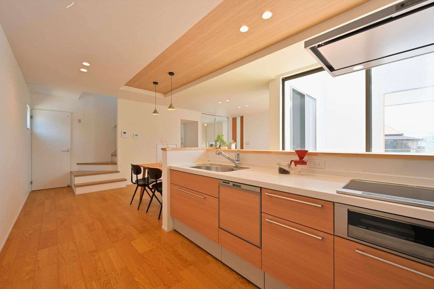 サブライムホーム（SUBLIME HOME） 【本体価格2275万円/間取図あり】おうちでアウトドアを満喫！ウッドデッキと土間があるナチュラルな木の家の建築実例画像11