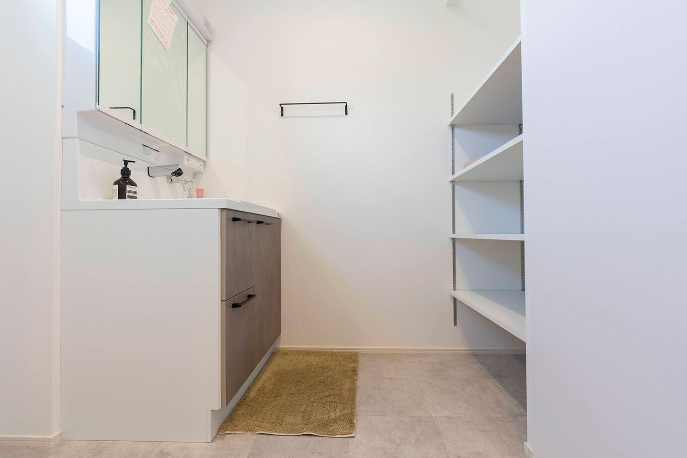 サブライムホーム（SUBLIME HOME） 【本体価格2178万円/間取図あり】全館空調で快適！天然石の壁が室内外をつなぐ、クラフトスタイルの住まいの建築実例画像14