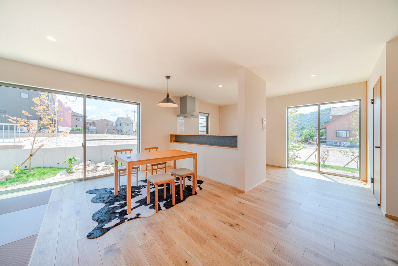 サブライムホーム（SUBLIME HOME） 【本体価格2050万円/間取図あり】自然の力を活かすパッシブデザイン。停電・断水にも備えられる家の建築実例画像2