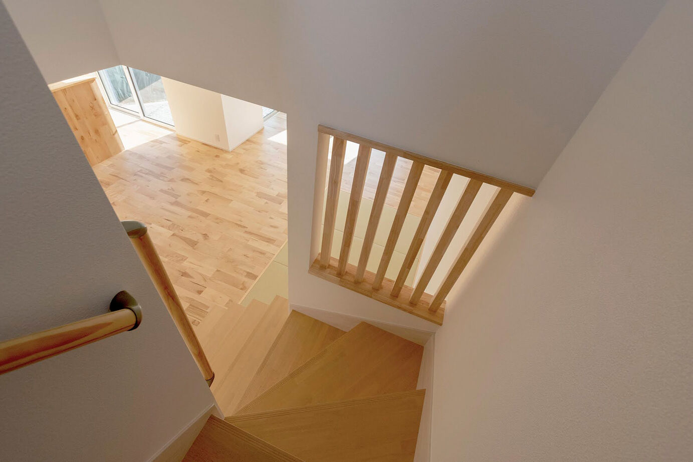 サブライムホーム（SUBLIME HOME） 【本体価格2132万円/間取図あり】白×木のコンビネーションで爽やかに。23畳のLDKに光あふれる住まいの建築実例画像8