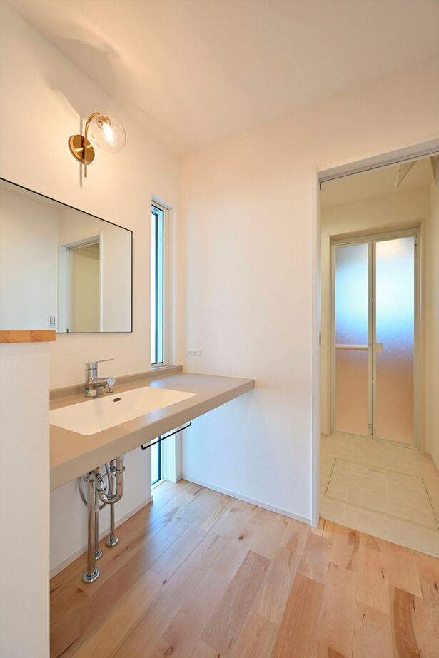 サブライムホーム（SUBLIME HOME） 【本体価格2132万円/間取図あり】白×木のコンビネーションで爽やかに。23畳のLDKに光あふれる住まいの建築実例画像14