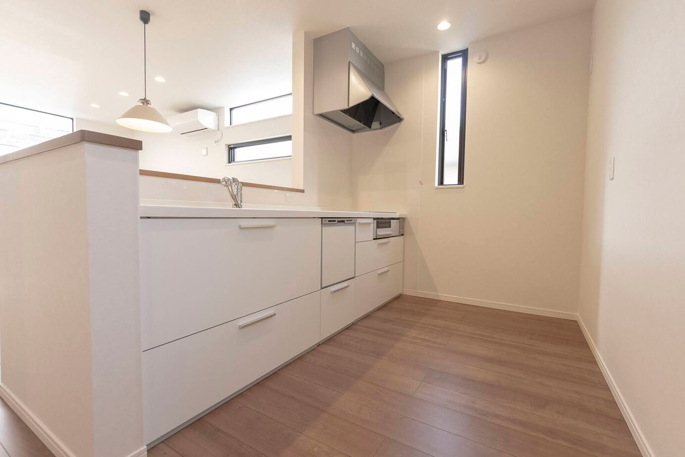 サブライムホーム（SUBLIME HOME） 【本体価格2143万円/間取図あり】明るさが開放感を演出。一級建築士と建てたスタイリッシュな狭小3階建ての建築実例画像8