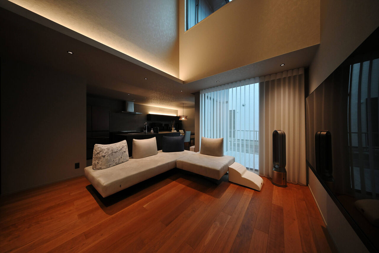 サブライムホーム（SUBLIME HOME） 【本体価格2065万円/間取図あり】ミニマリストの美学にハイテク機能を融合させた、スタイリッシュな住まいの建築実例画像2