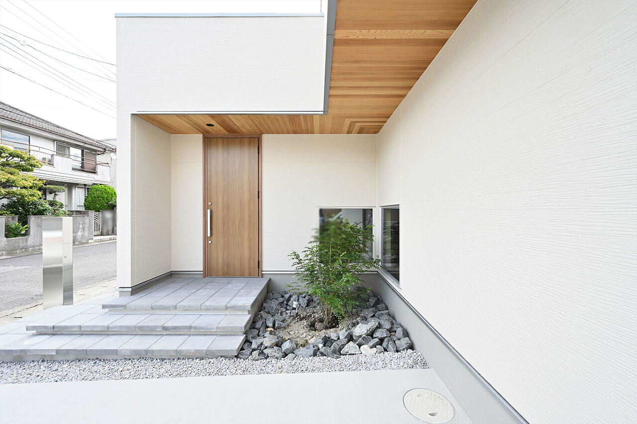 サブライムホーム（SUBLIME HOME） 【本体価格2128万円/間取図あり】木目の美しさと、シンプルで清潔感のある白壁との調和が心地よい住まいの建築実例画像2