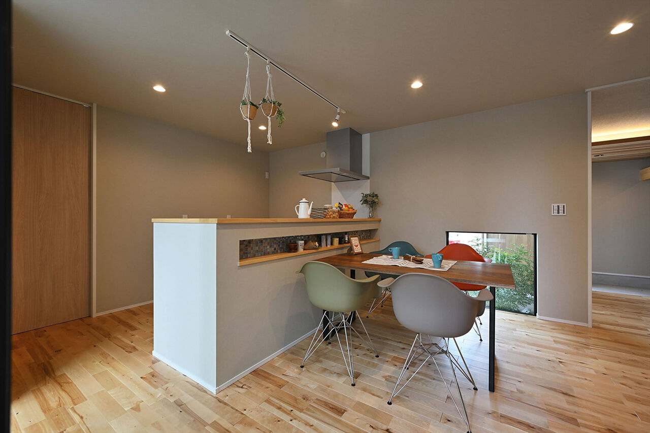 サブライムホーム（SUBLIME HOME） 【本体価格2128万円/間取図あり】木目の美しさと、シンプルで清潔感のある白壁との調和が心地よい住まいの建築実例画像5