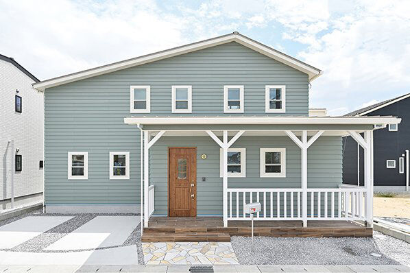 サブライムホーム（SUBLIME HOME） 【間取り図あり】毎日がバカンス気分。遊び心満載のカリフォルニアスタイルの家の建築実例画像1