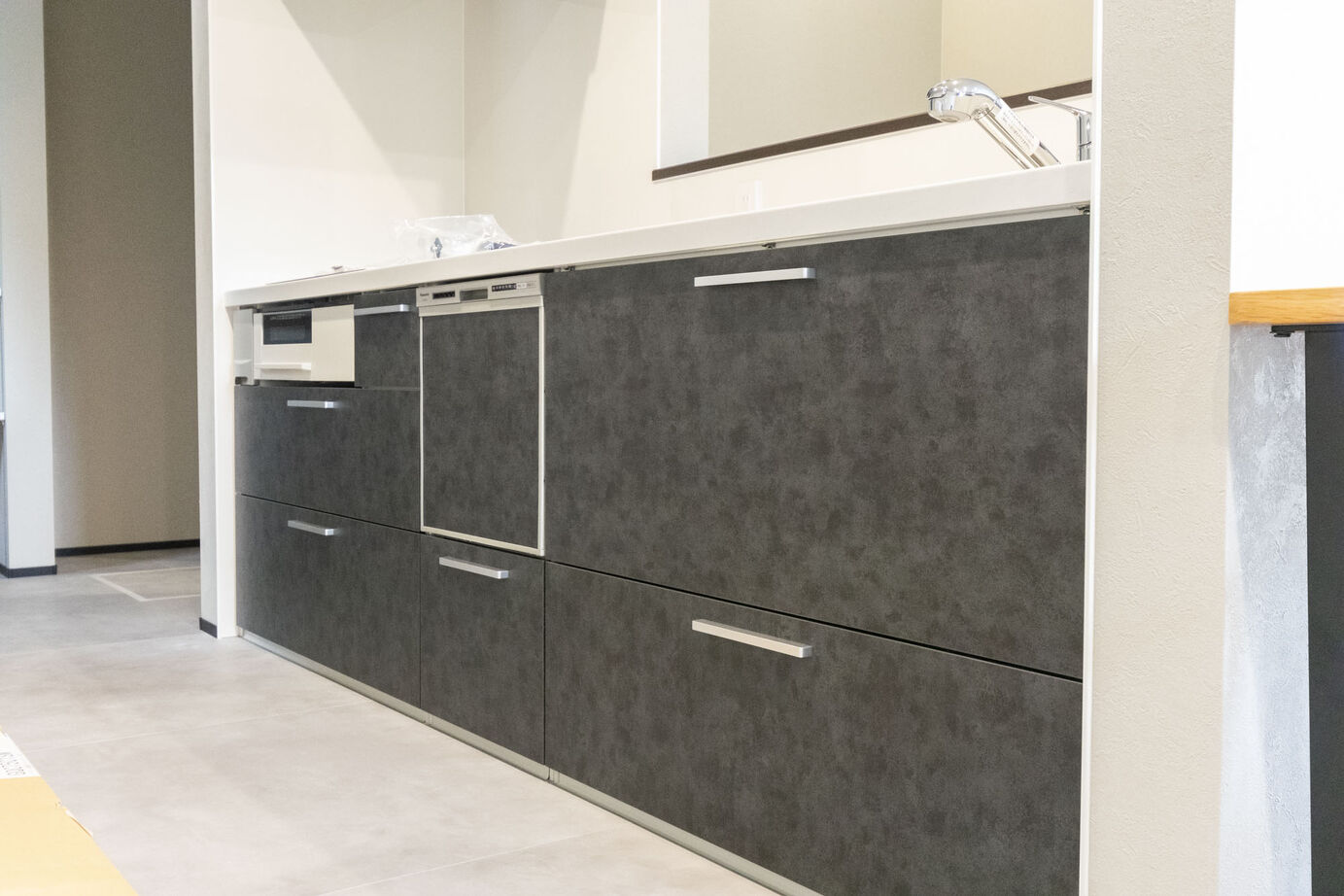 サブライムホーム（SUBLIME HOME） 【間取図あり】窓を配置しない、プライバシーに配慮した真っ白な家。の建築実例画像8