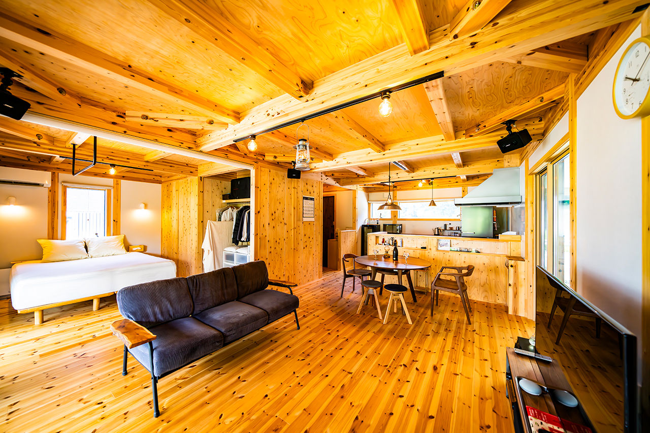 村越建設／BinO東三河 【豊田市｜1000万円台後半×25坪×平屋】LDKからいつでも愛車を眺められるビルトインガレージのある住まいの建築実例画像3